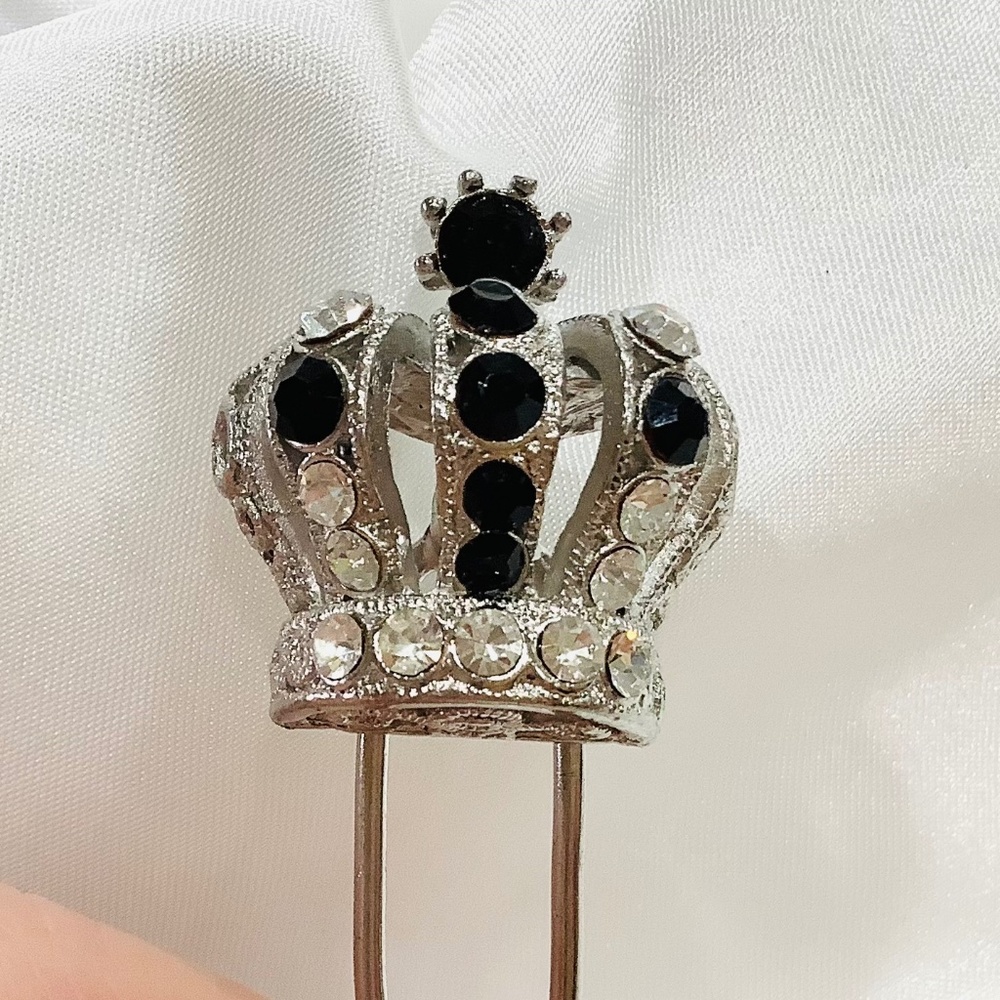 Elegant Vintage Hair Stick Black Rhinestone Crystals on Princess Crown